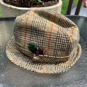 Vintage Men's Connemara Fishing Hat Gray Beige Tweed Fedora W/ Feather Ireland
